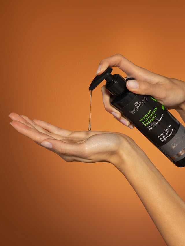 SHAMPOO PROFESSIONALE BIOLOGICO CON EDERA E CHERATINA VEGETALE
